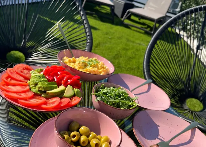 A213 Solny Lejlighed *